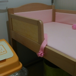 オムツ替え台のところにはゴミ箱もありますがビニール袋はありません。