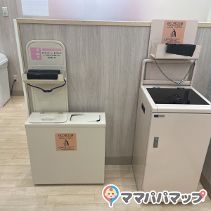 おむつ用ゴミ箱です。