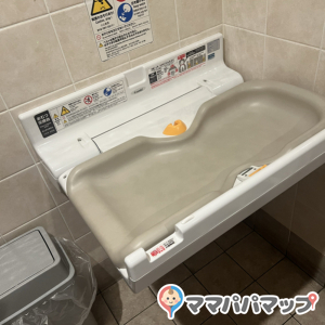 イトーヨーカドー 津久野店(1F)の授乳室・おむつ替え台の写真(2枚目)