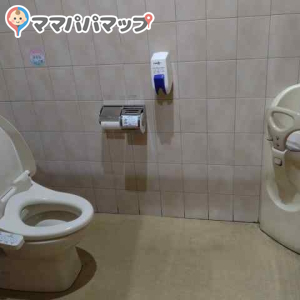 マックスバリュ千田店(1F)のオムツ替え台情報 画像3
