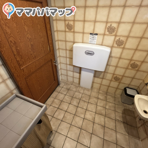 とんでん　川越熊野店のオムツ替え台情報 画像2