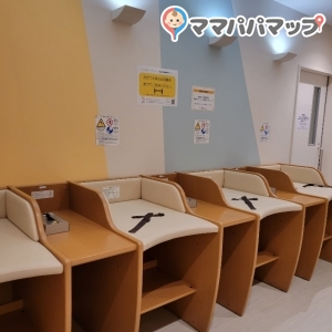 三井アウトレットパーク 北陸小矢部(1F)の授乳室・オムツ替え台情報 画像2