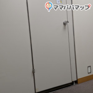 杉並区立永福和泉地域区民センター(1F)の授乳室・おむつ替え台の写真(2枚目)