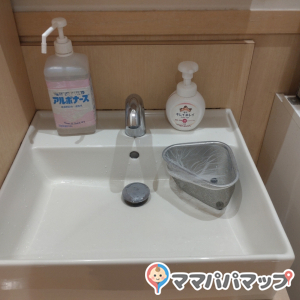 博多阪急(7F)の授乳室・オムツ替え台情報 画像6