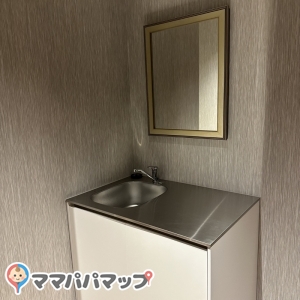 ヒルトン横浜(4F)の授乳室・オムツ替え台情報 画像4