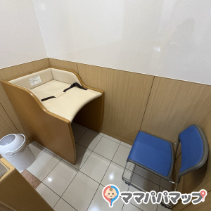 ケーズデンキ 藤田店(1F)の授乳室・オムツ替え台情報 画像2
