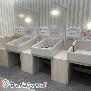 THEOUTLETフードフォレスト(2F)の授乳室・オムツ替え台情報 画像3