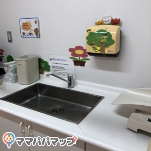 聖マリア病院　外来棟3F Dブロック授乳室(3F)の授乳室・おむつ替え台の写真(6枚目)