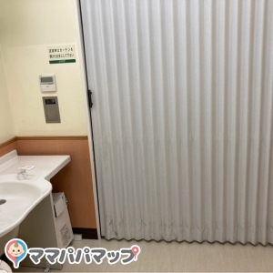 みやぎ生活協同組合 南光台店(1F)の授乳室・オムツ替え台情報 画像1