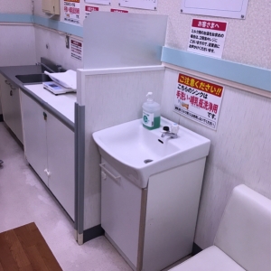 イオン半田店(2F)の授乳室・おむつ替え台の写真(6枚目)
