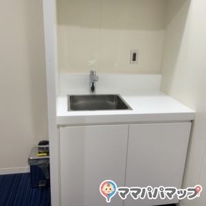 宮崎県防災庁舎(1F)の授乳室・おむつ替え台の写真(1枚目)