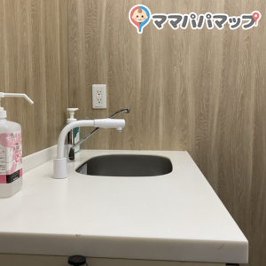 OOTEMORI(大手町タワー B2階)の授乳室・オムツ替え台情報 画像2