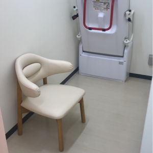 スーパービバホーム 白石本通店(1F)の授乳室・オムツ替え台情報 画像8