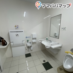 ケーズデンキ 佐世保店(1F)の授乳室・オムツ替え台情報 画像1