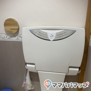 一関市立花泉図書館の授乳室・オムツ替え台情報 画像2