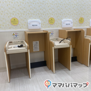 ダイエー・おおとり店(2F)の授乳室・オムツ替え台情報 画像3