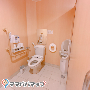 タイヨー 上荒田店(1F)のオムツ替え台情報 画像1