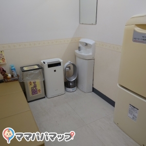 ジョーシン三宮1ばん館(5F)の授乳室・オムツ替え台情報 画像3