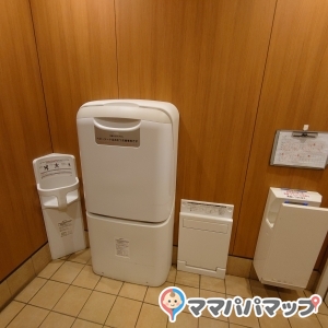 遠鉄ストア見付店(1F)のオムツ替え台情報 画像1
