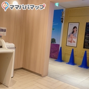 通路からは丸見えです