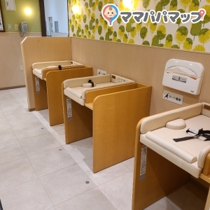プレ葉ウォーク浜北(専門店側)(2F)の授乳室・オムツ替え台情報 画像1