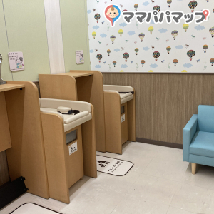 フジグラン宇部(2F)の授乳室・オムツ替え台情報 画像9