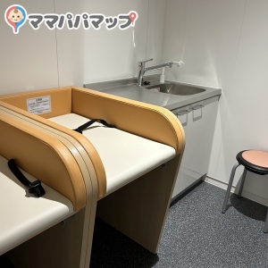 草加市役所　1階(1F)の授乳室・オムツ替え台情報 画像5