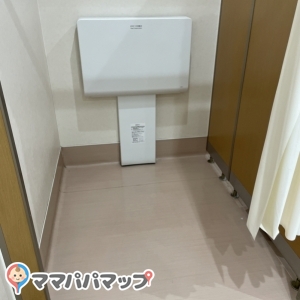 コーナンPRO大塔店(1F)のオムツ替え台情報 画像1