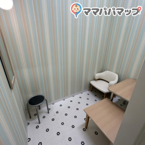 入って右奥のお部屋