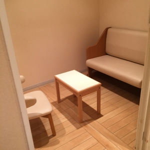 東京インテリア家具 千葉ニュータウン店(奥側)の授乳室・オムツ替え台情報 画像1