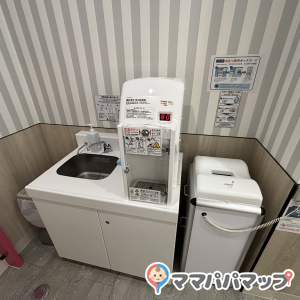WEST COURT(2F)の授乳室・オムツ替え台情報 画像5
