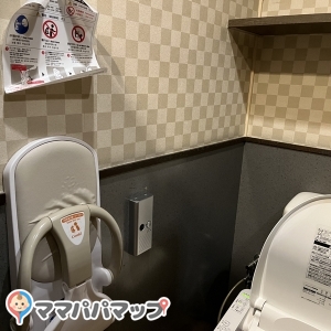 夢庵 千葉ニュータウン店のオムツ替え台情報 画像2