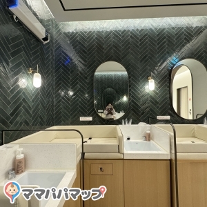 新世界百貨店 江南店 신세계백화점 강남점(10階)の授乳室・オムツ替え台情報 画像2