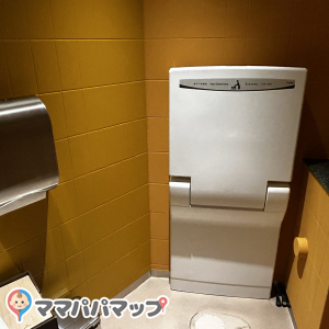 ラフレ1F(sereno)(1F)のオムツ替え台情報 画像1