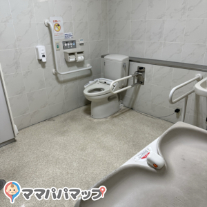 多目的トイレは広い
