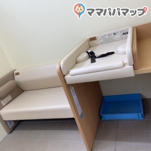 はまZOO くまエリアの授乳室・オムツ替え台情報 画像1