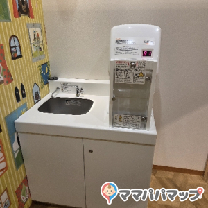 イオンモールNagoyaNoritakeGarden　TSUTAYA書店２階(2F)の授乳室・オムツ替え台情報 画像4