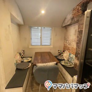 友安製作所 Cafe & Bar 阿倍野(1F)の授乳室・おむつ替え台の写真(1枚目)