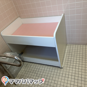 西松屋熊本合志店(1F)のオムツ替え台情報 画像2