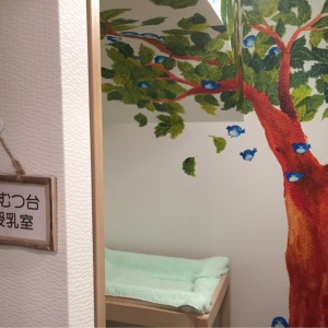 授乳室とオムツ台は個室です(*´∀｀*)