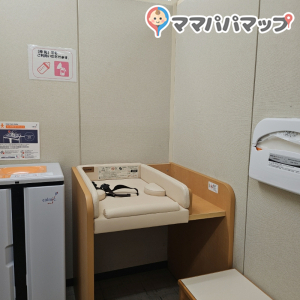品川区子ども未来部育成課(7F)の授乳室・オムツ替え台情報 画像2