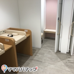 パルテノン多摩(2F)の授乳室・オムツ替え台情報 画像7