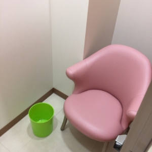 ドコモショップ小山南店の授乳室・オムツ替え台情報 画像2