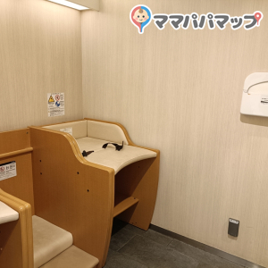 おむつ台