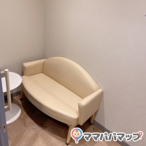 大きい方の鍵付き授乳室