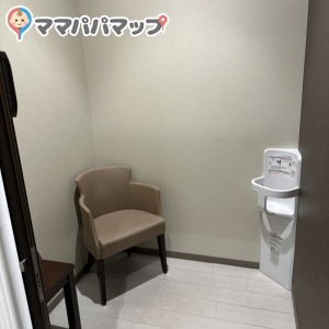 御殿場プレミアムアウトレット　ヒルサイド(ハイストリート)の授乳室・オムツ替え台情報 画像2