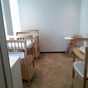 海老名市立中央図書館(4F)の授乳室・オムツ替え台情報 画像9