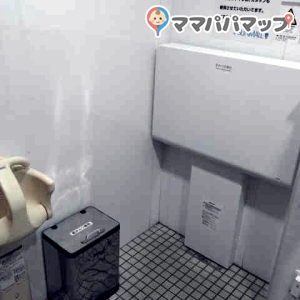 3階多目的トイレ