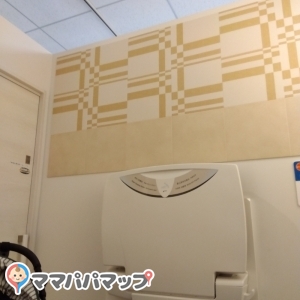 リクシル横浜みなとみらいショールーム(3F)の授乳室・オムツ替え台情報 画像1