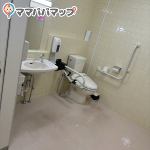 枝幸町立図書館のオムツ替え台情報 画像3